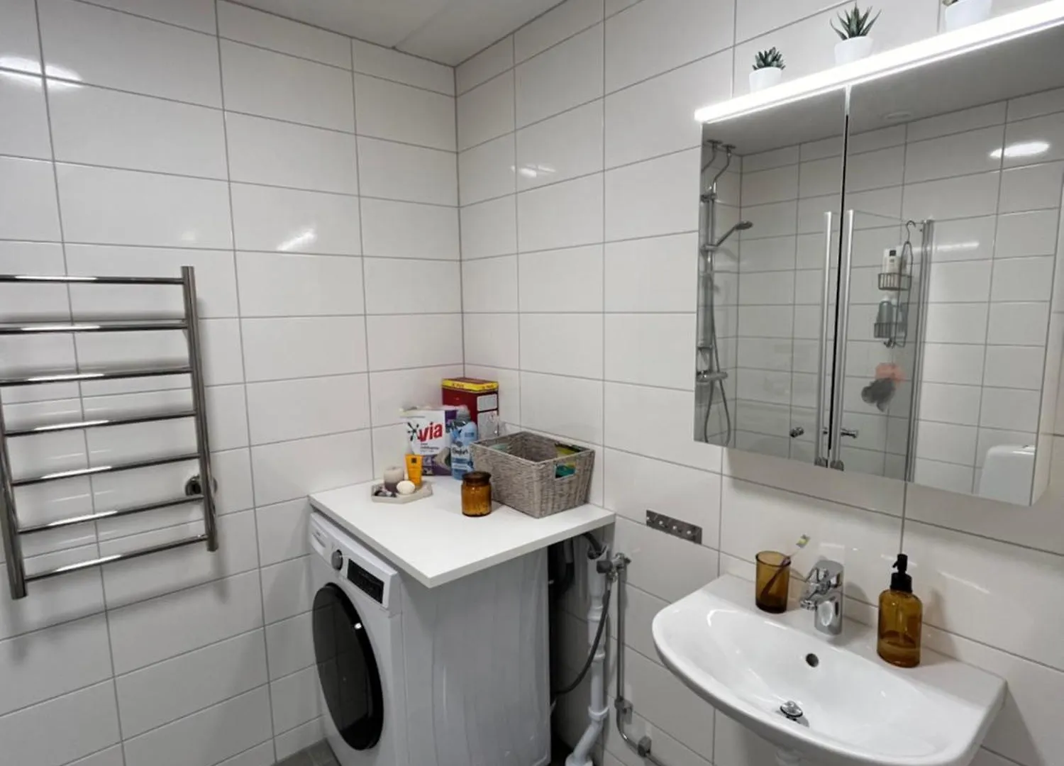 Hyllie Vattentorn - Shared Apartment Malmo